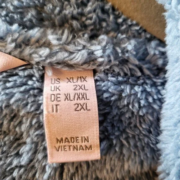 AnyBody Women's Hooded Plush Zipper Front Poncho Size XL/1X Blue - Picture 9 of 10